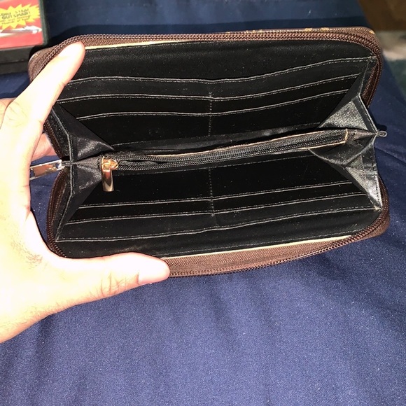 Woman Brown wallet - Picture 6 of 6